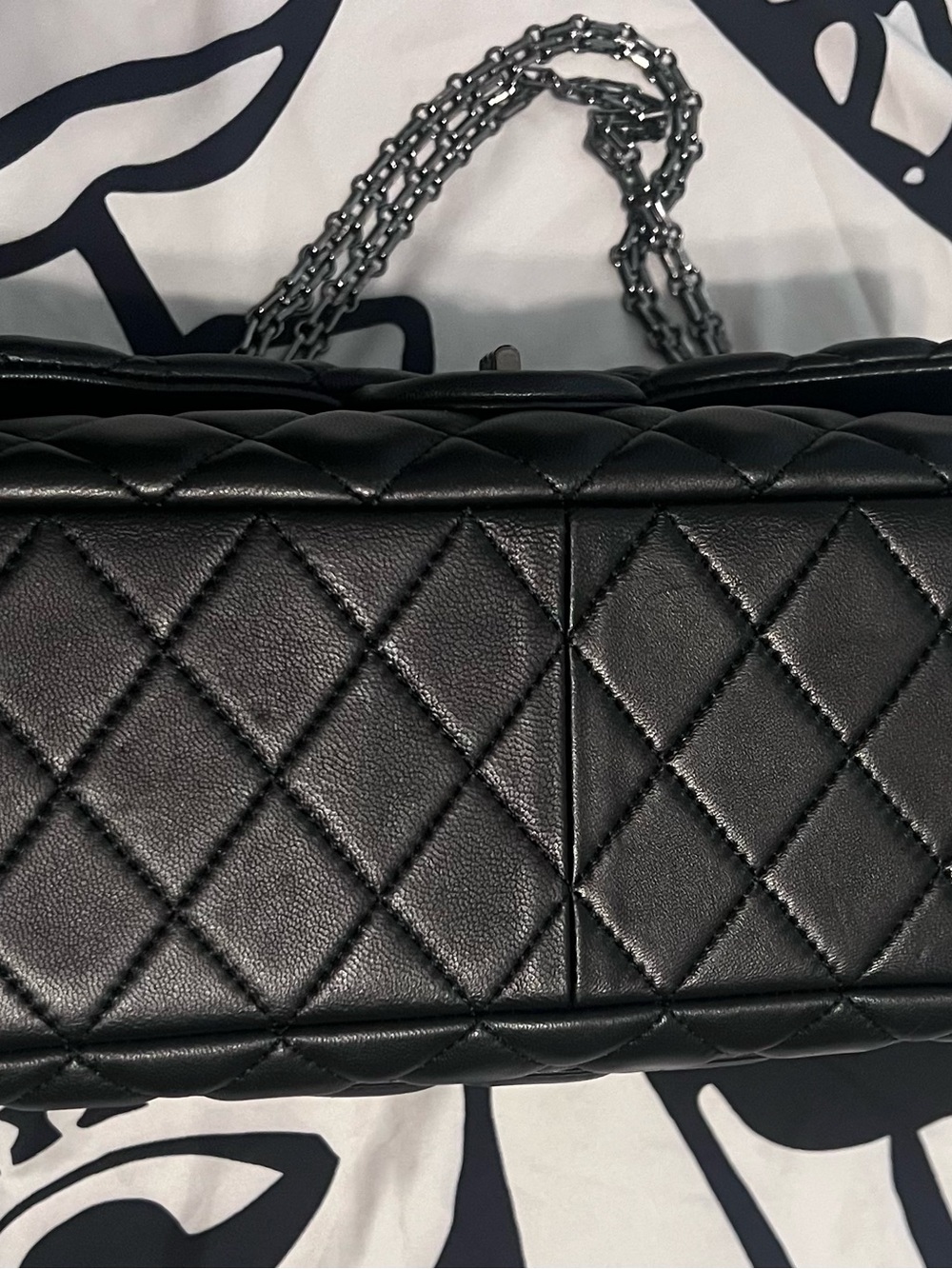 Leather Classic Quilted Black Shoulder Bag with Chain Strap - Picture 5 of 14